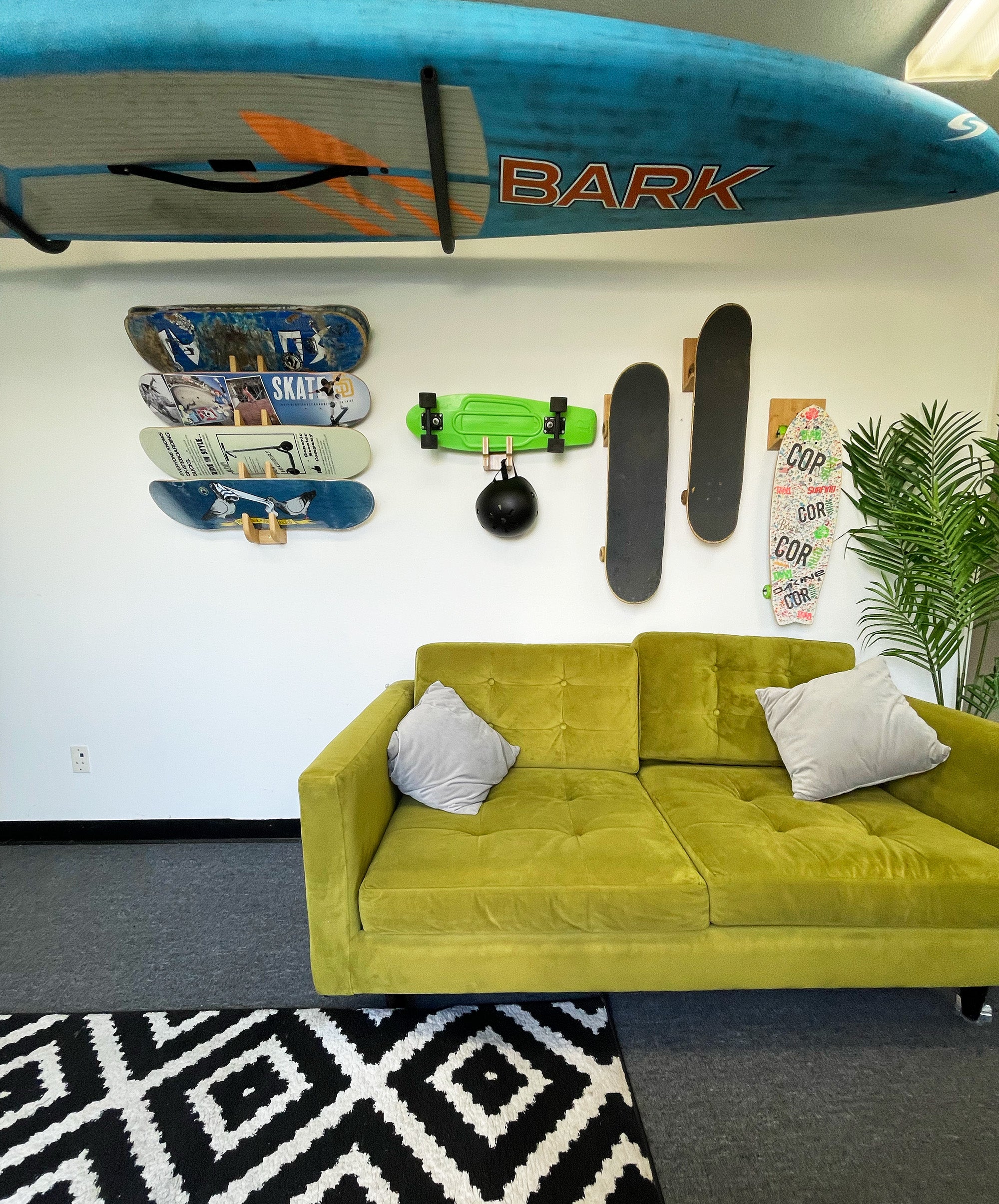 Four-Board Skateboard and Snowboard Bamboo Wall Rack