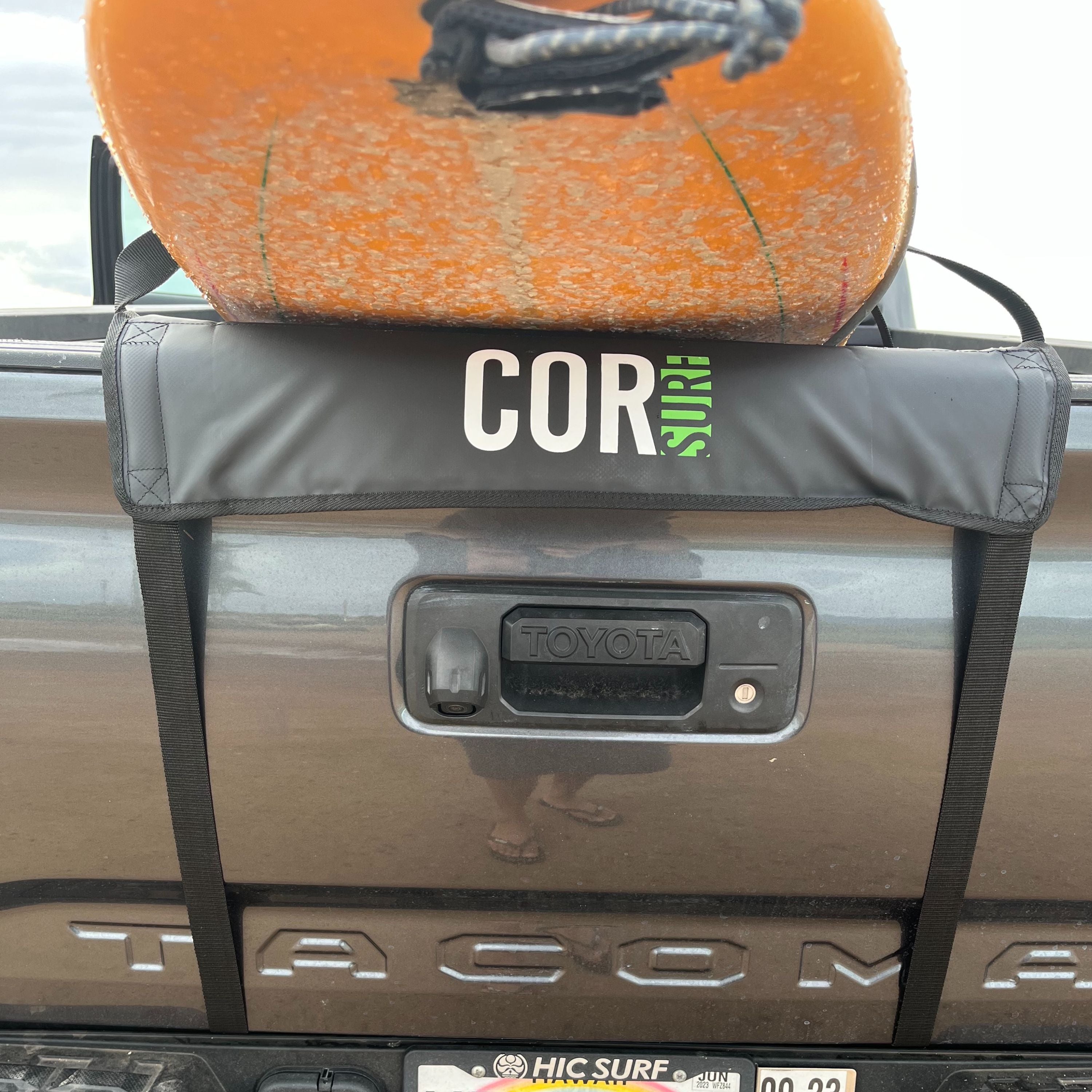 truck tailgate surfboard pad