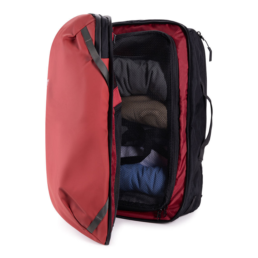 The Island Hopper Travel Backpack 38L, Lava Red / 38L