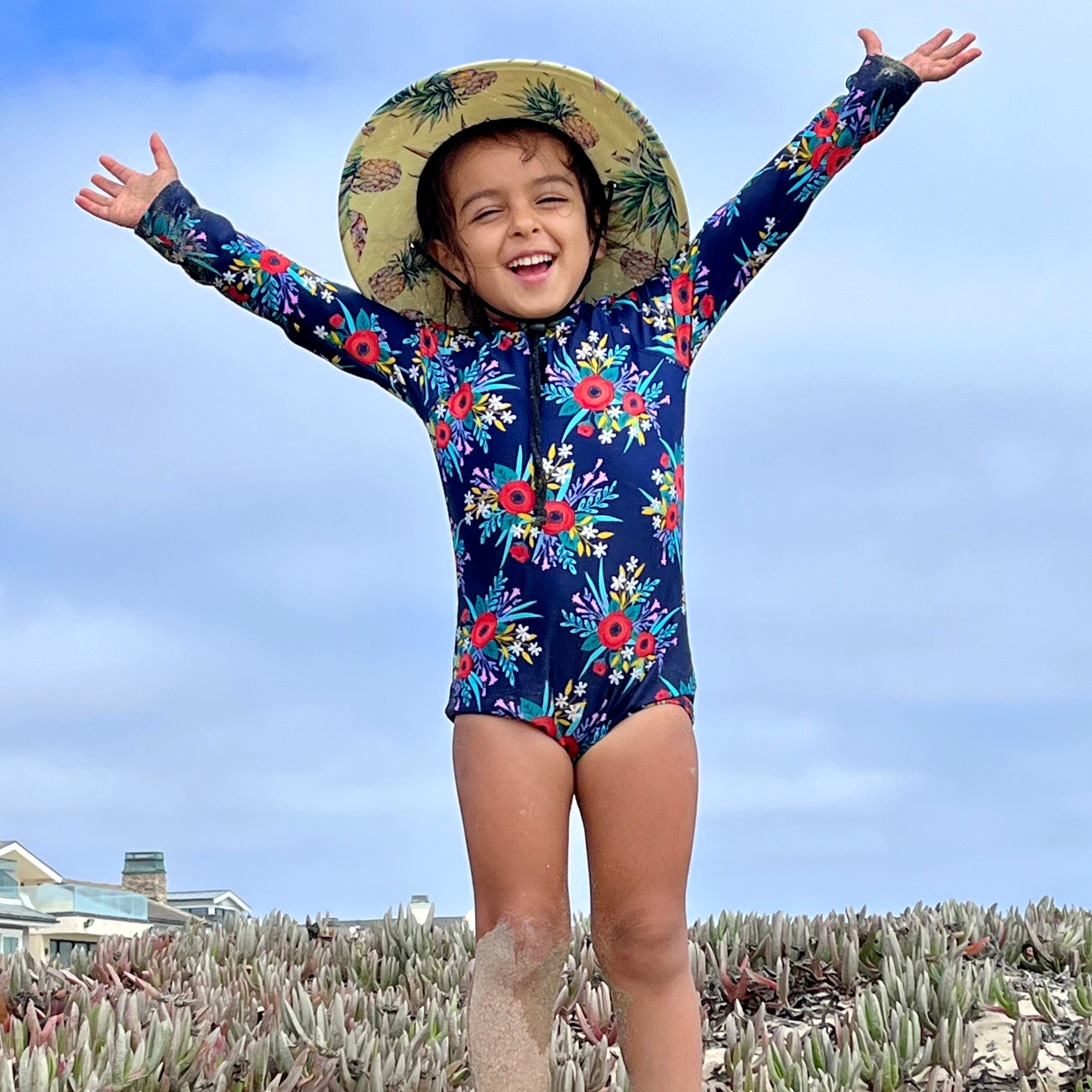 Kids straw best sale beach hat